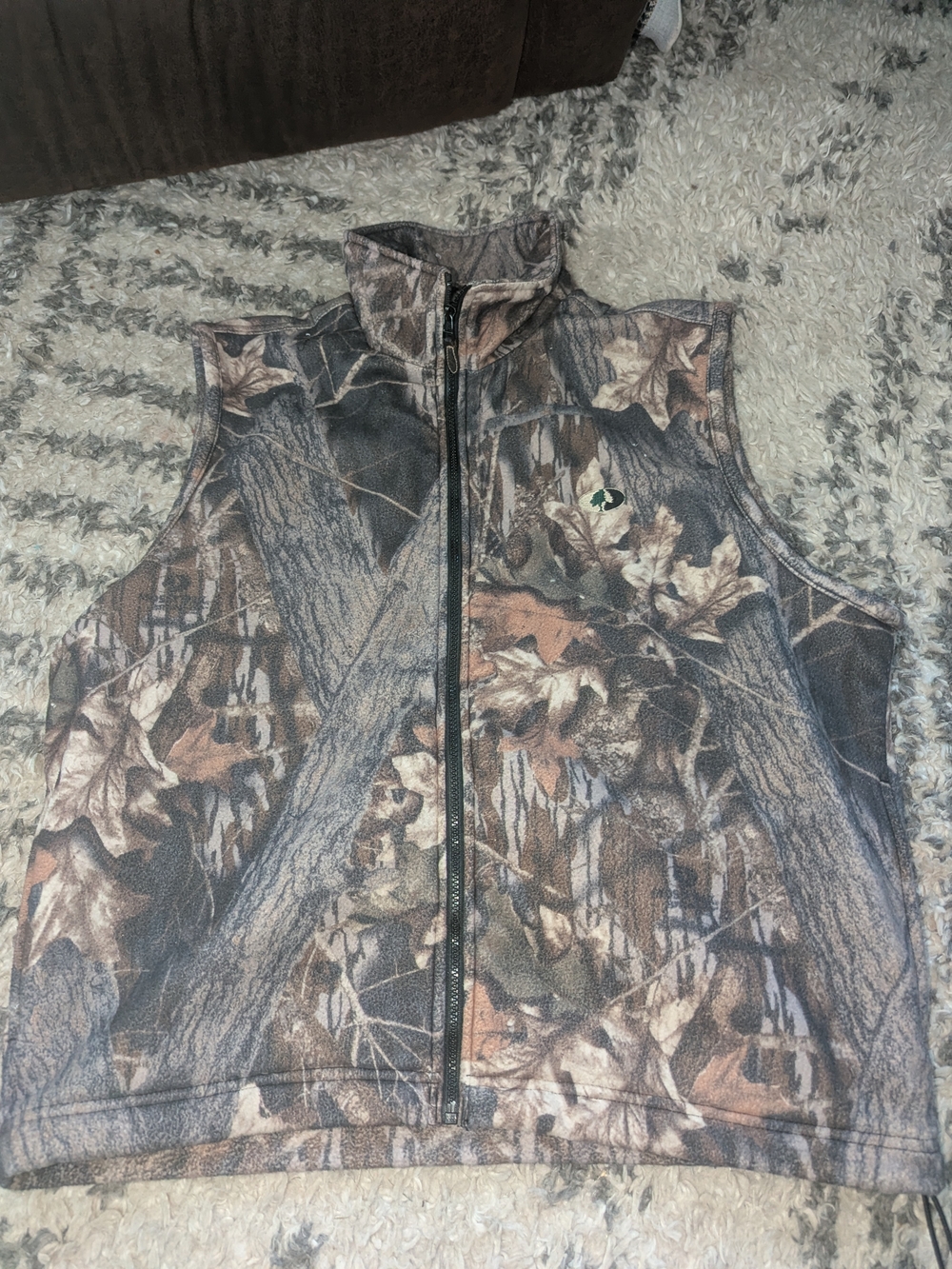 Mossy Oak Men's Brown & Green Camo Fleece Vest